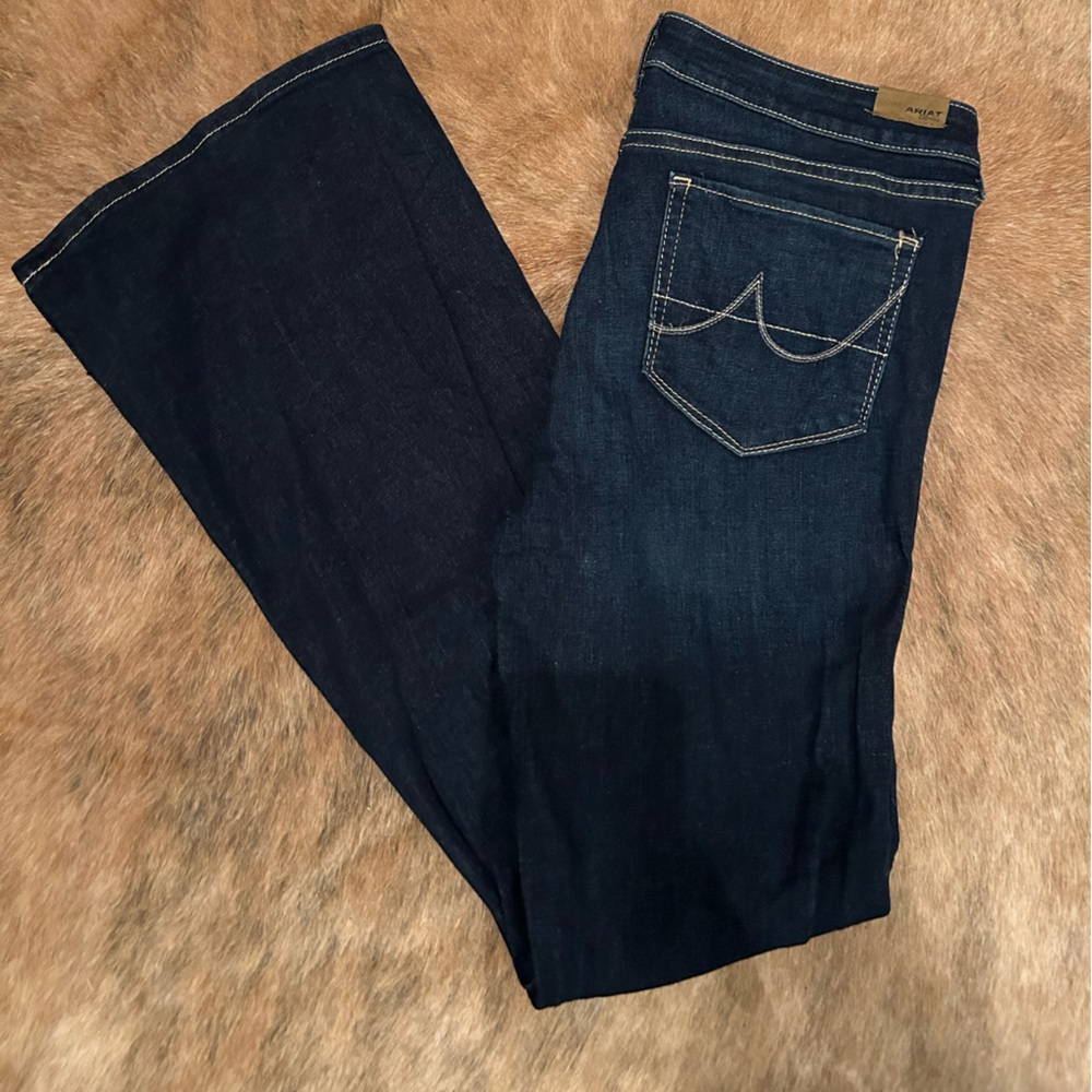 Ariat Perfect Fit Trouser/Flare jeans
